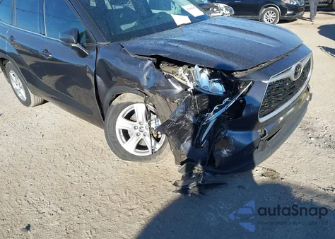 2020 Toyota Highlander L z USA, uszkodzony, nr VIN 5TDCZRAHXLS026991